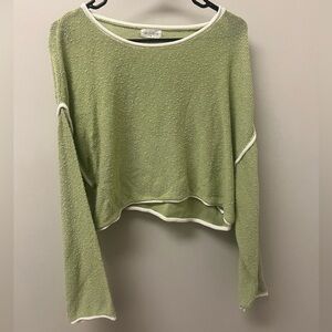 Vestique Cropped Sweater